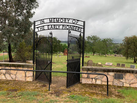 tumut pioneer cemetery