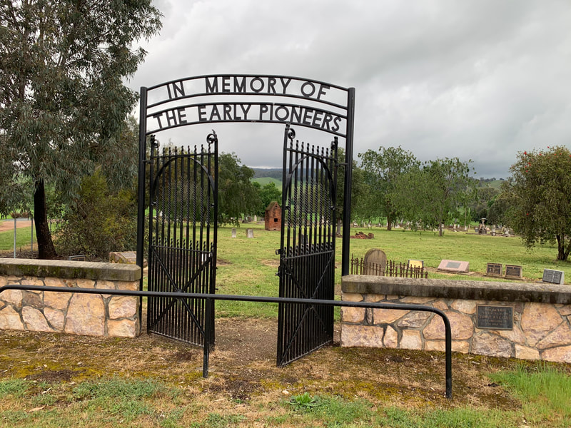 tumut pioneer cemetery,